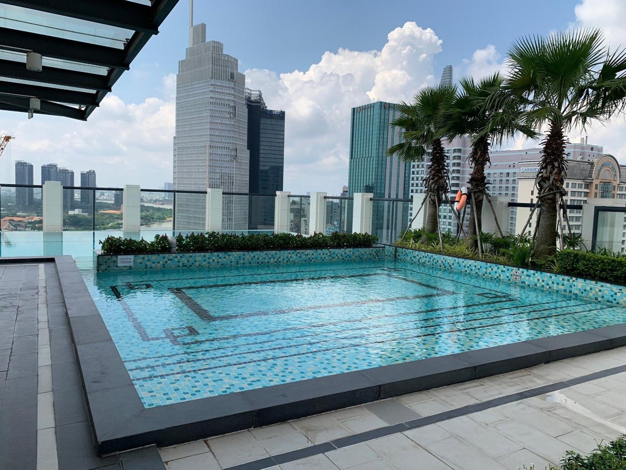 Delux D1,3bedrooms,2 Bath,pool,gym Căn hộ TP. Hồ Chí Minh