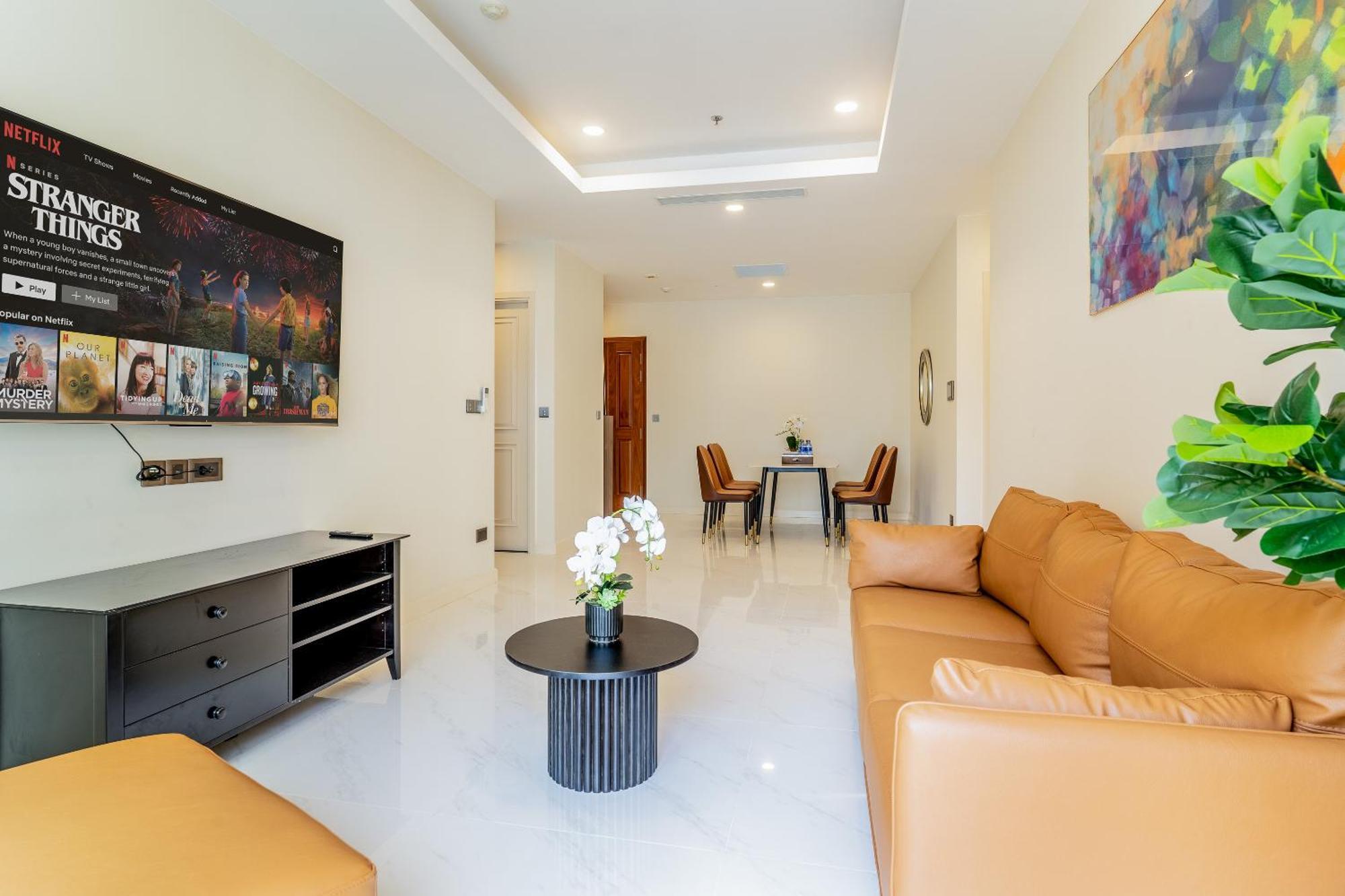 Delux D1,3bedrooms,2 Bath,pool,gym Căn hộ