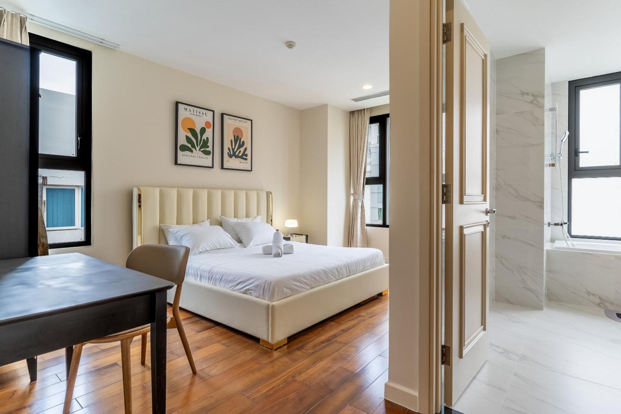 Căn hộ Delux D1,3bedrooms,2 Bath,pool,gym
