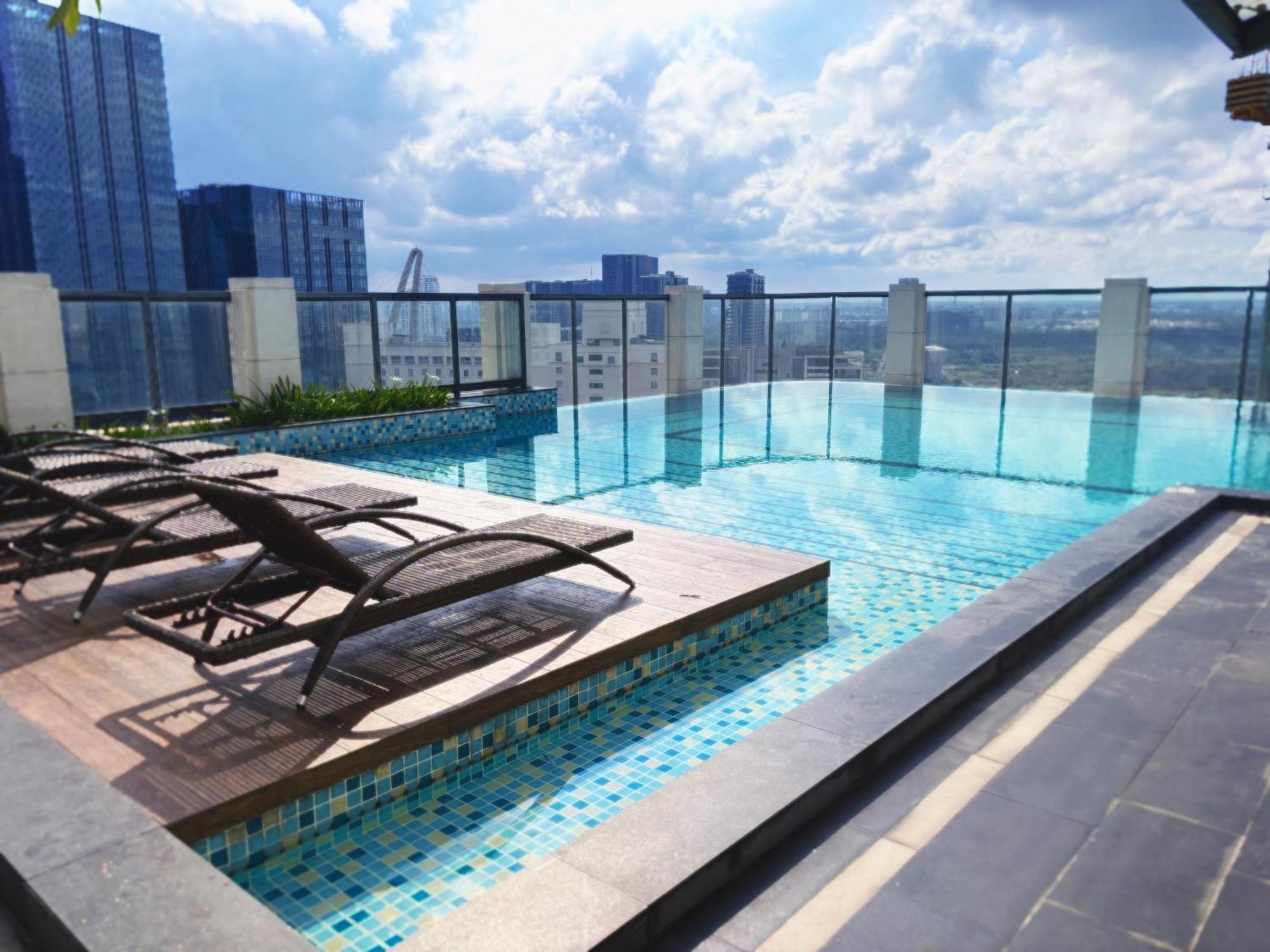 Căn hộ Delux D1,3bedrooms,2 Bath,pool,gym TP. Hồ Chí Minh